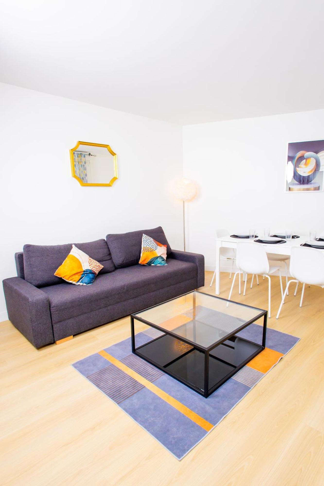 Appartement Jelyad Angelus Proche Disney シャントルー・アン・ブリ エクステリア 写真