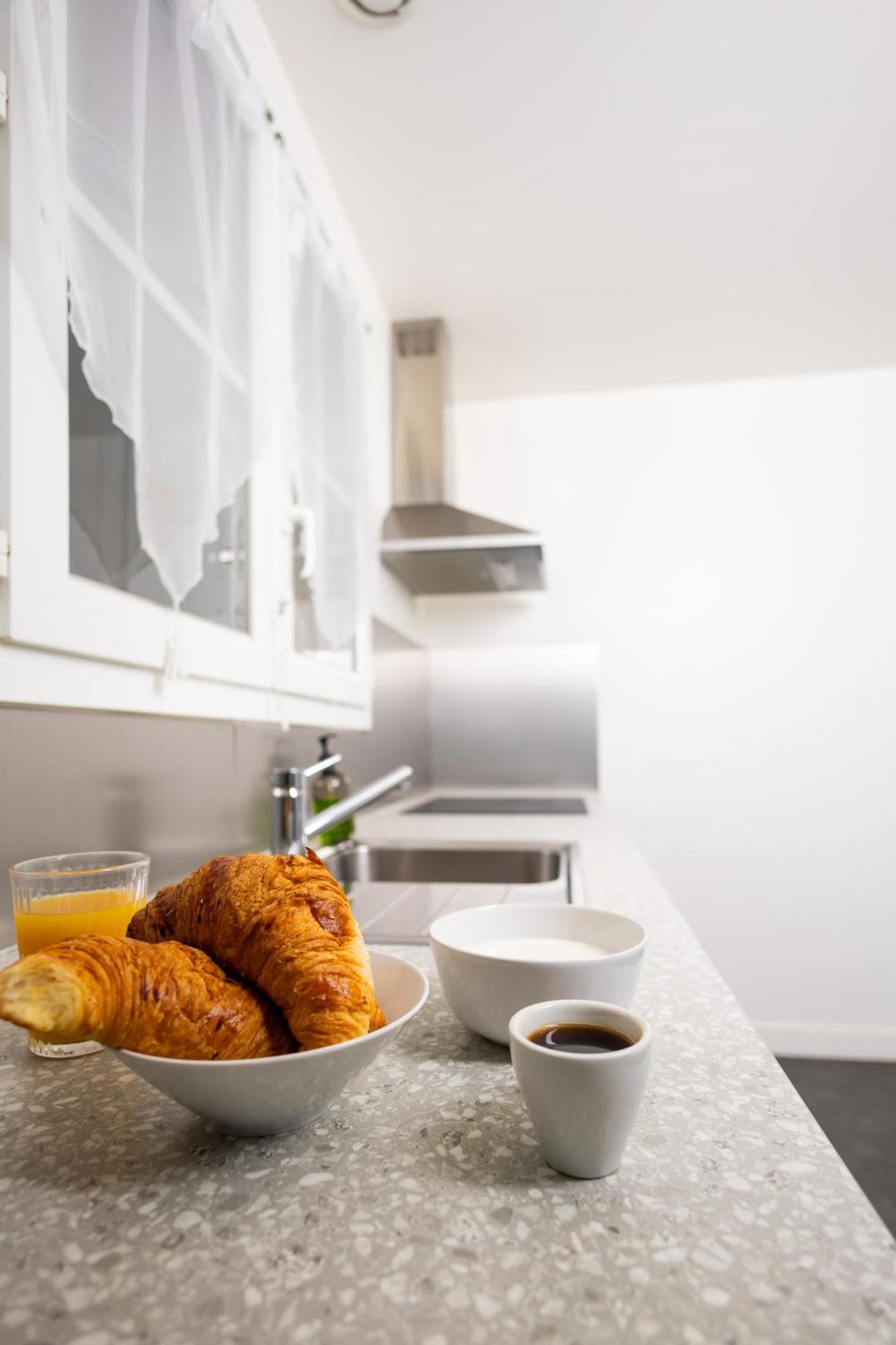 Appartement Jelyad Angelus Proche Disney シャントルー・アン・ブリ エクステリア 写真